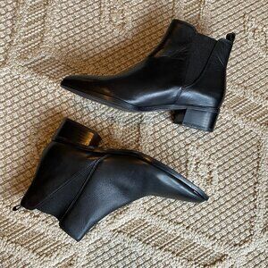Marc Fisher Yale Pointed Toe Chelsea Boots — Real Black Leather — Size 7.5